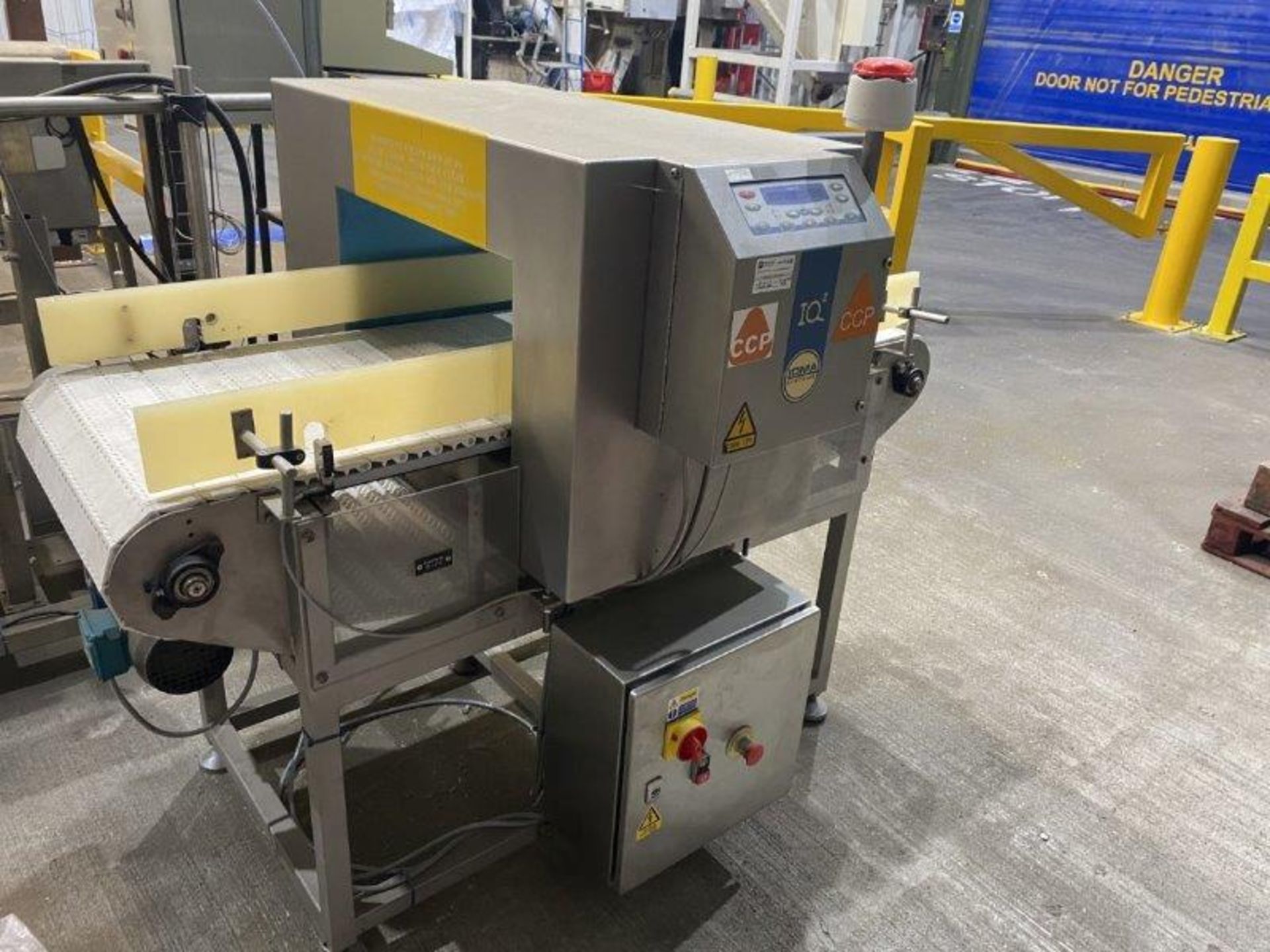 COMPLETE SEMI AUTOMATIC BAGGING LINE - Image 10 of 11