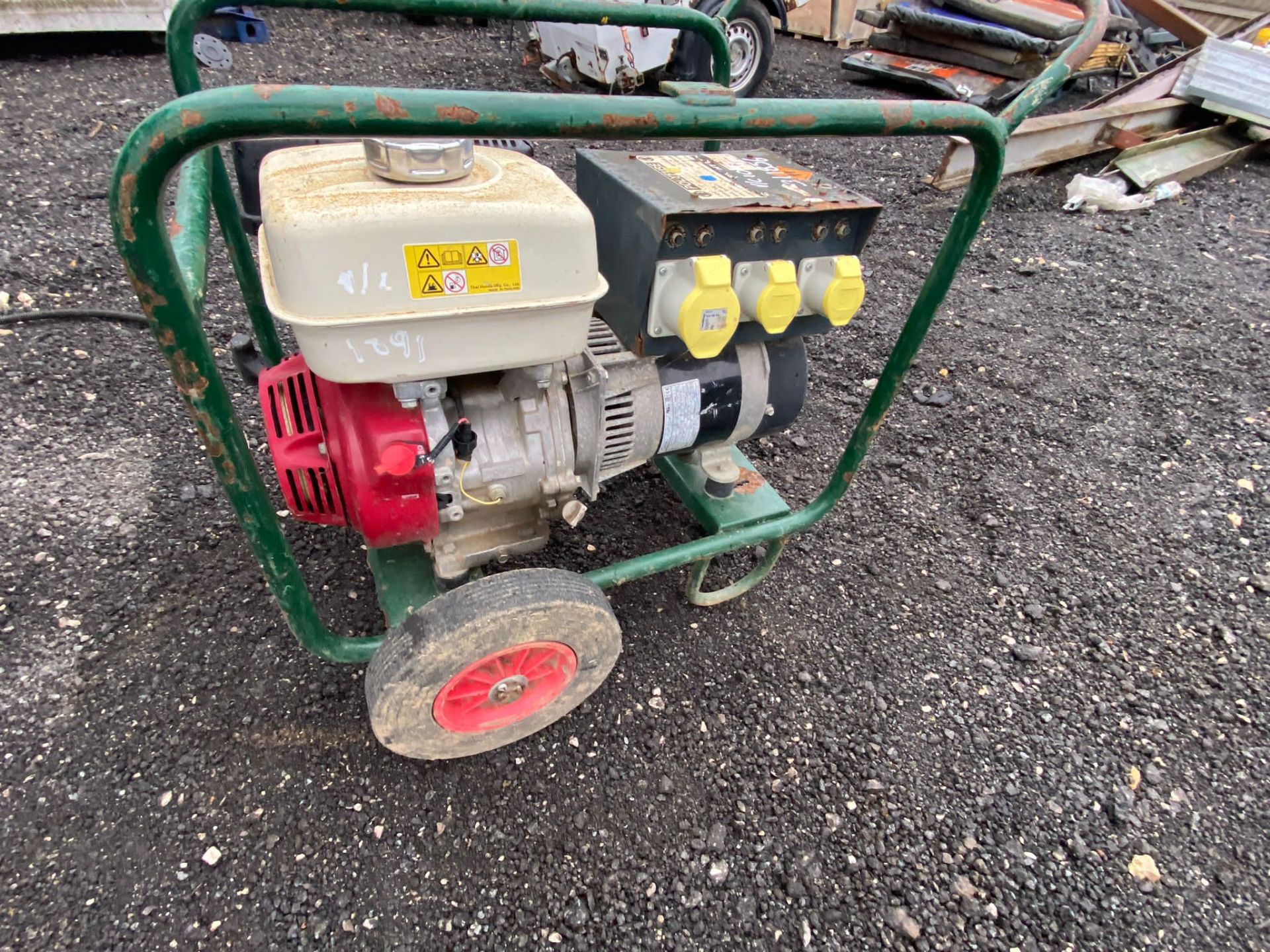 HONDA 110V GENERATOR