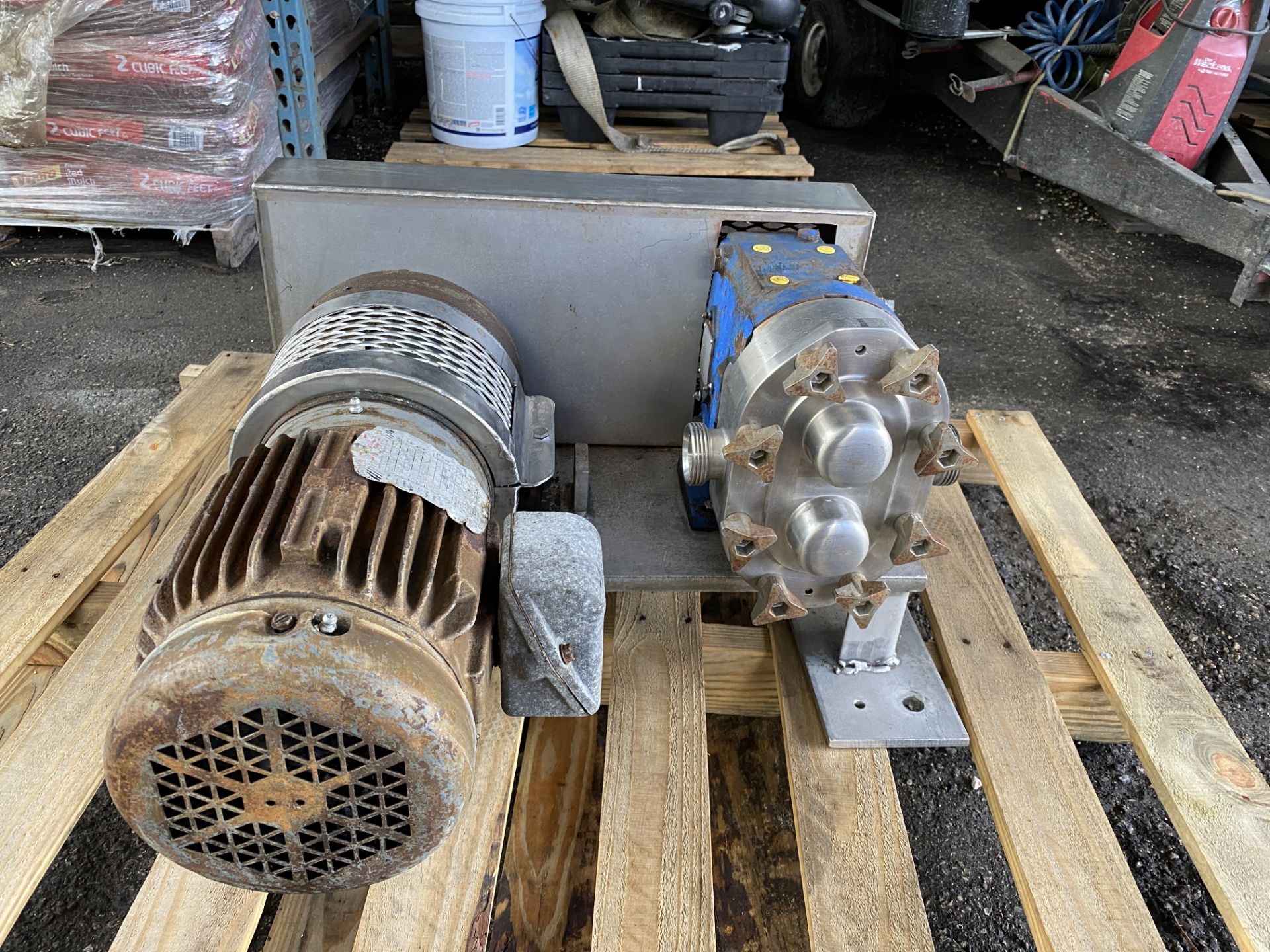 Waukesha Positive Displacement Pump