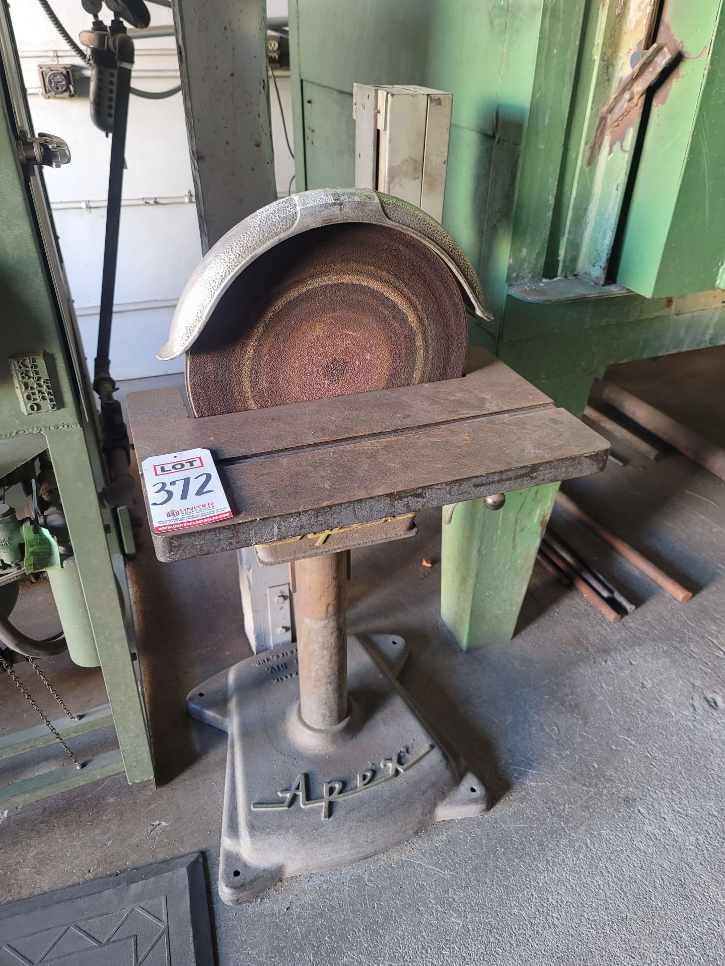 APEX 16" PEDESTAL DISC SANDER