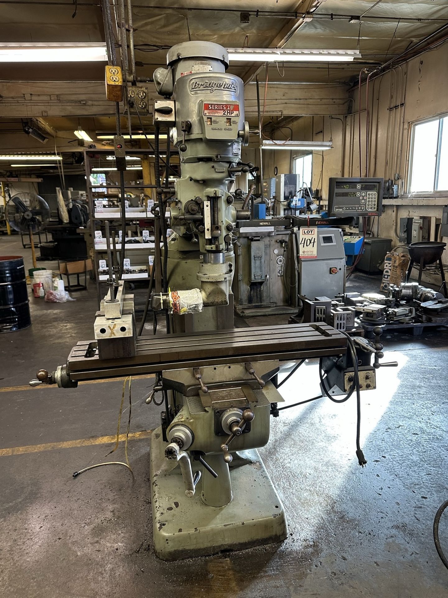 BRIDGEPORT VERTICAL MILL, SERIES I, 2 HP, 9" X 42" TABLE, POWER FEED, NEWALL 2-AXIS DRO, W/ RIGHT