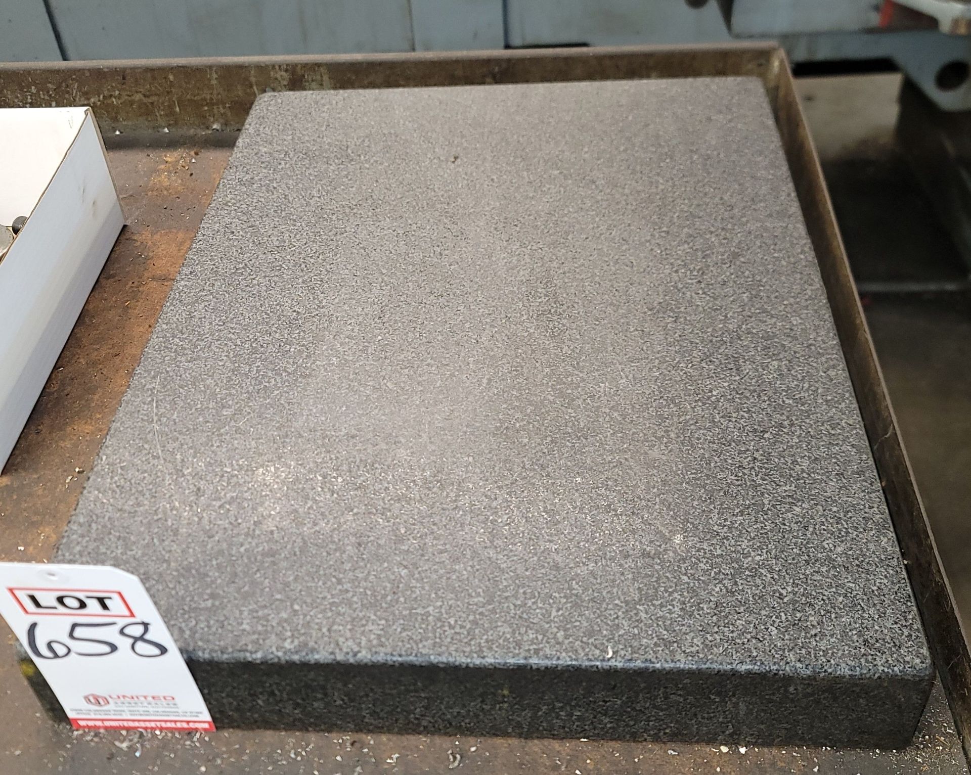 GRANITE SURFACE PLATE, 24" X 18" X 3"