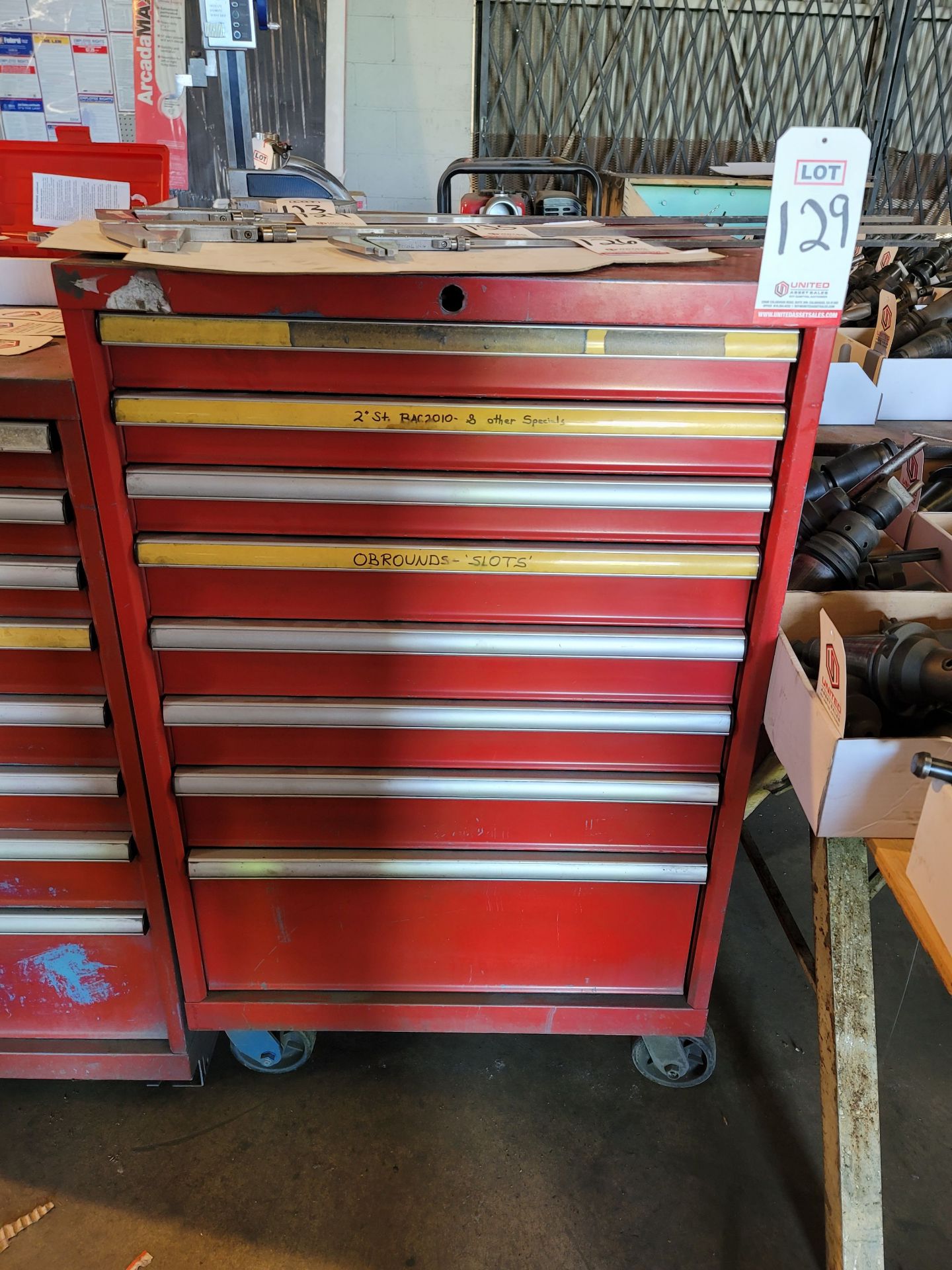 8-DRAWER PARTS/TOOL BOX, EMPTY, ON CASTERS