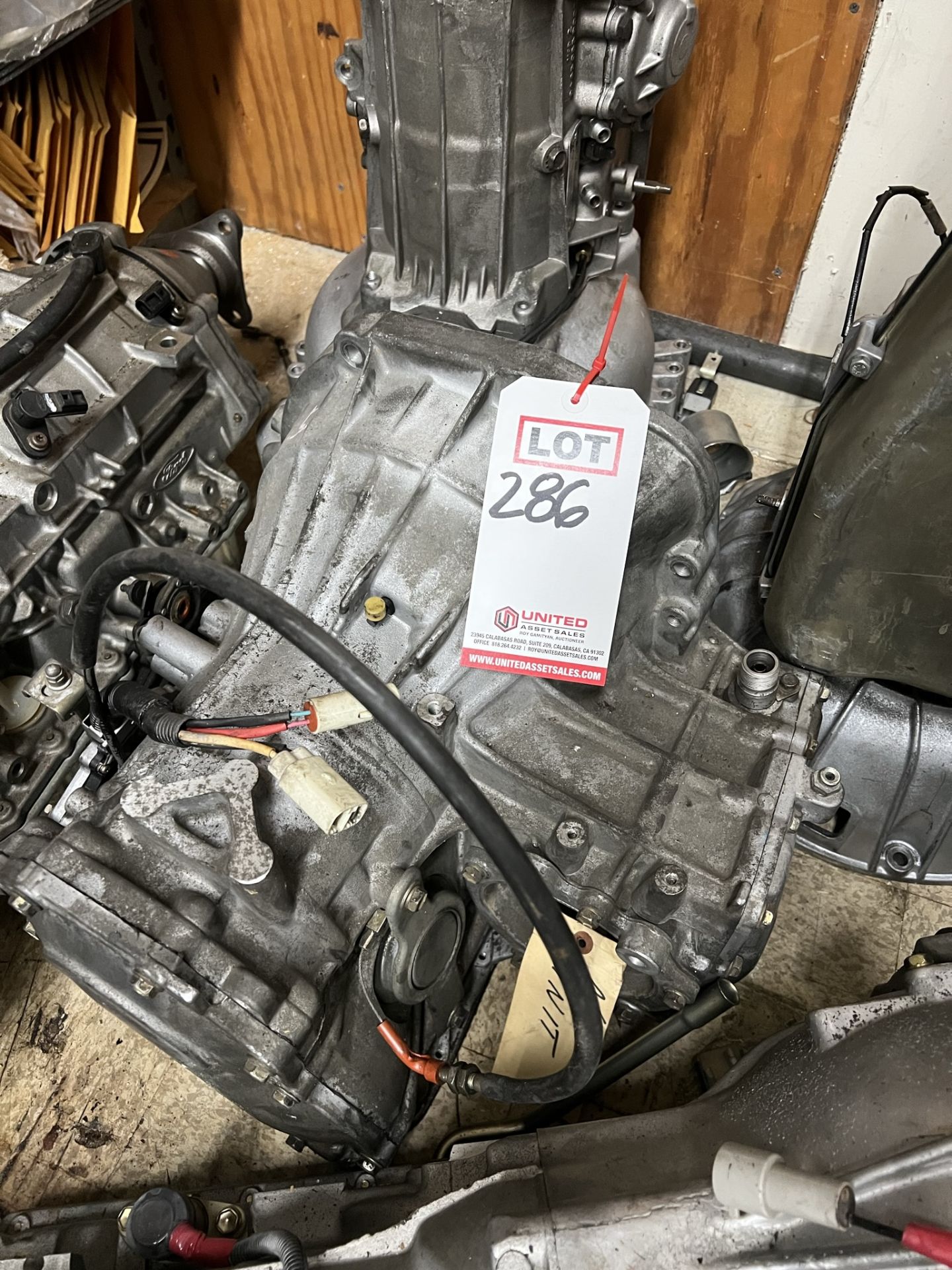 1985-1986 TOYOTA CAMRY TRANSMISSION, REMANUFACTURED