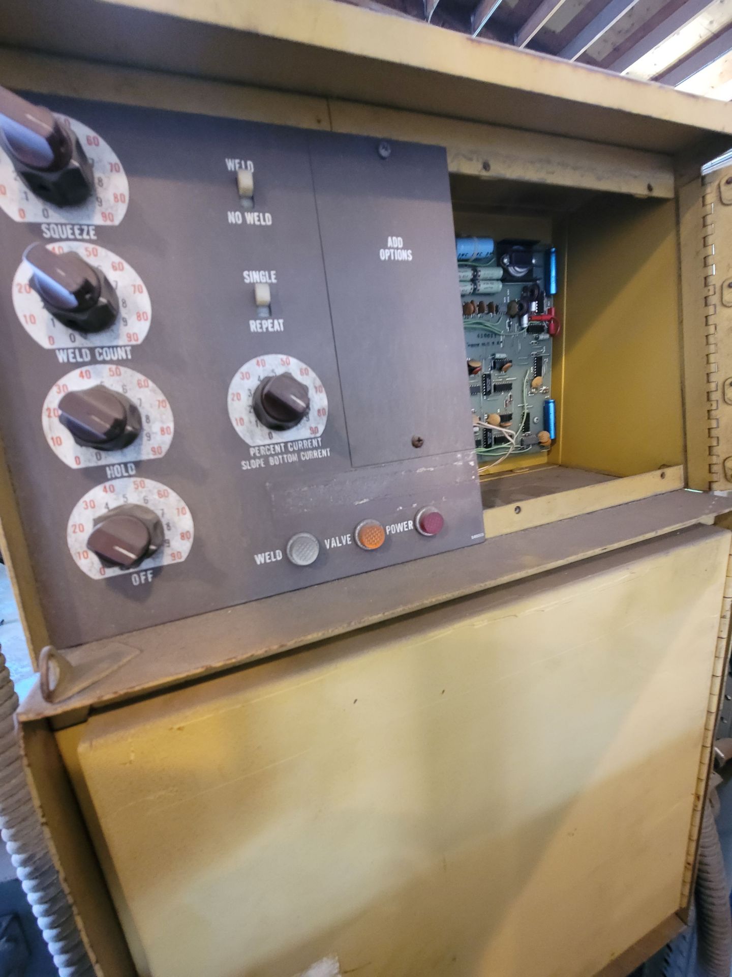 UNISPARK SPOT WELDER, NO DATA TAG - Image 4 of 4