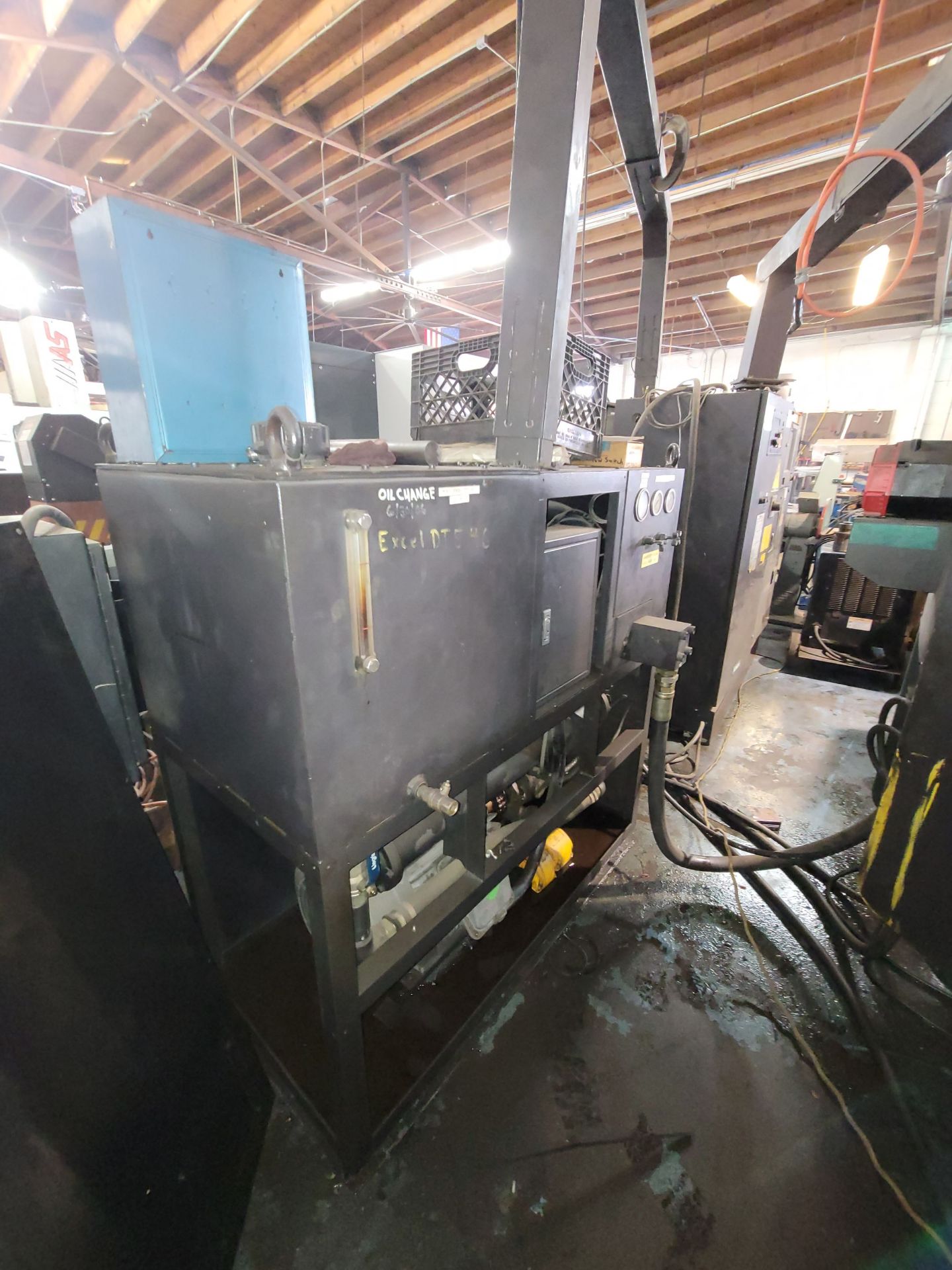 1993 AMADA VIPROS 357 TURRET PUNCH PRESS, MODEL VP 305072, 30-TON CAPACITY, 45-STATION THICK TURRET, - Image 5 of 13