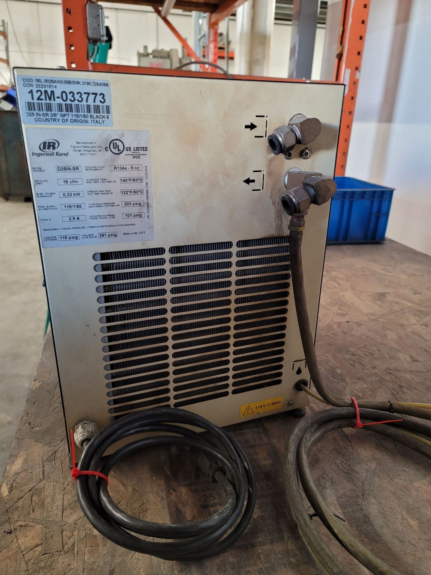 INGERSOLL-RAND REFRIGERATED AIR DRYER, MODEL D25IN-SR, AIR FLOW DEBIT: 15 CFM - Image 2 of 2