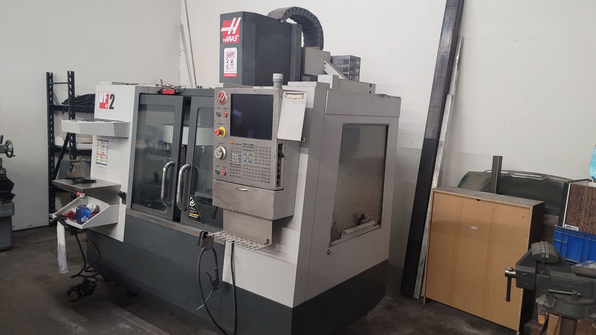 2014 HAAS VF-2 VERTICAL MACHINING CENTER, XYZ TRAVELS: 30" X 16" Y 20" Z, 36" X 14" TABLE, 24 ATC, - Image 3 of 11