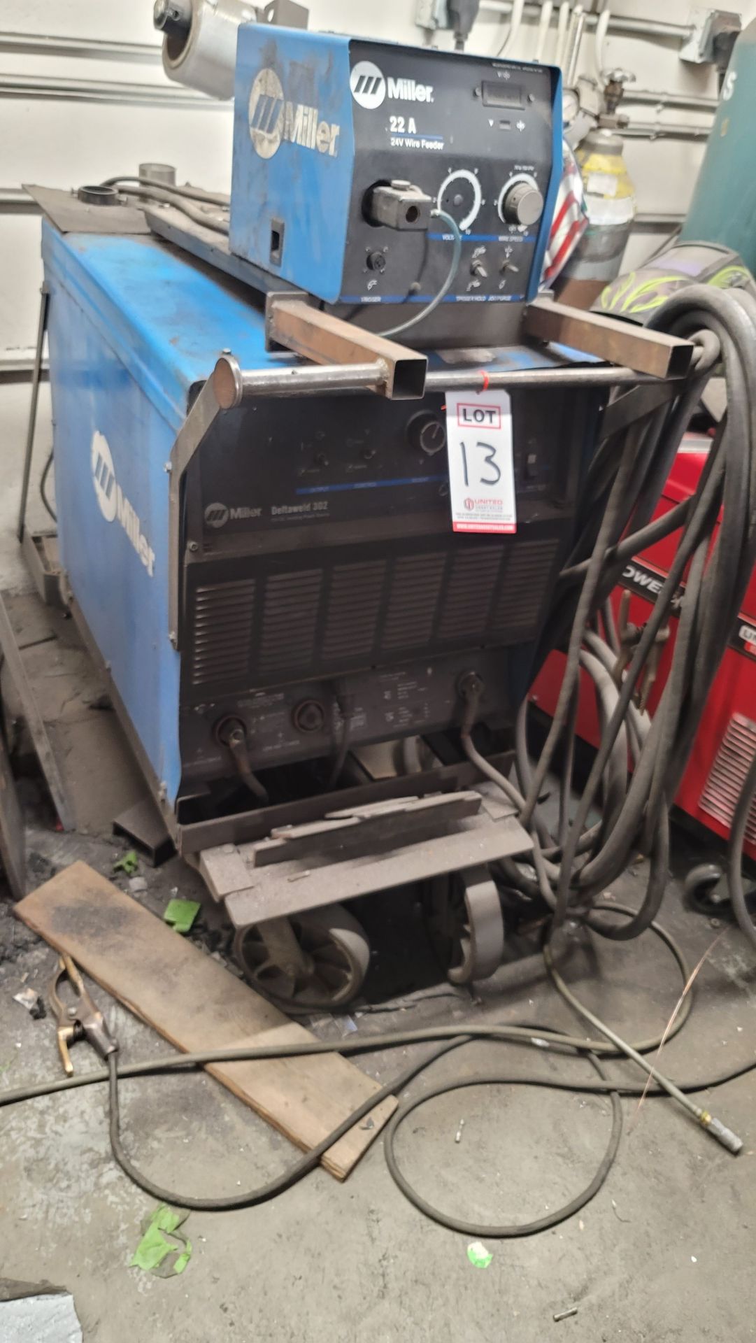 MILLER DELTAWELD 302 CV-DC WELDING POWER SOURCE, STOCK NO. 903392, S/N KJ157139, W/ MILLER 22A 24V