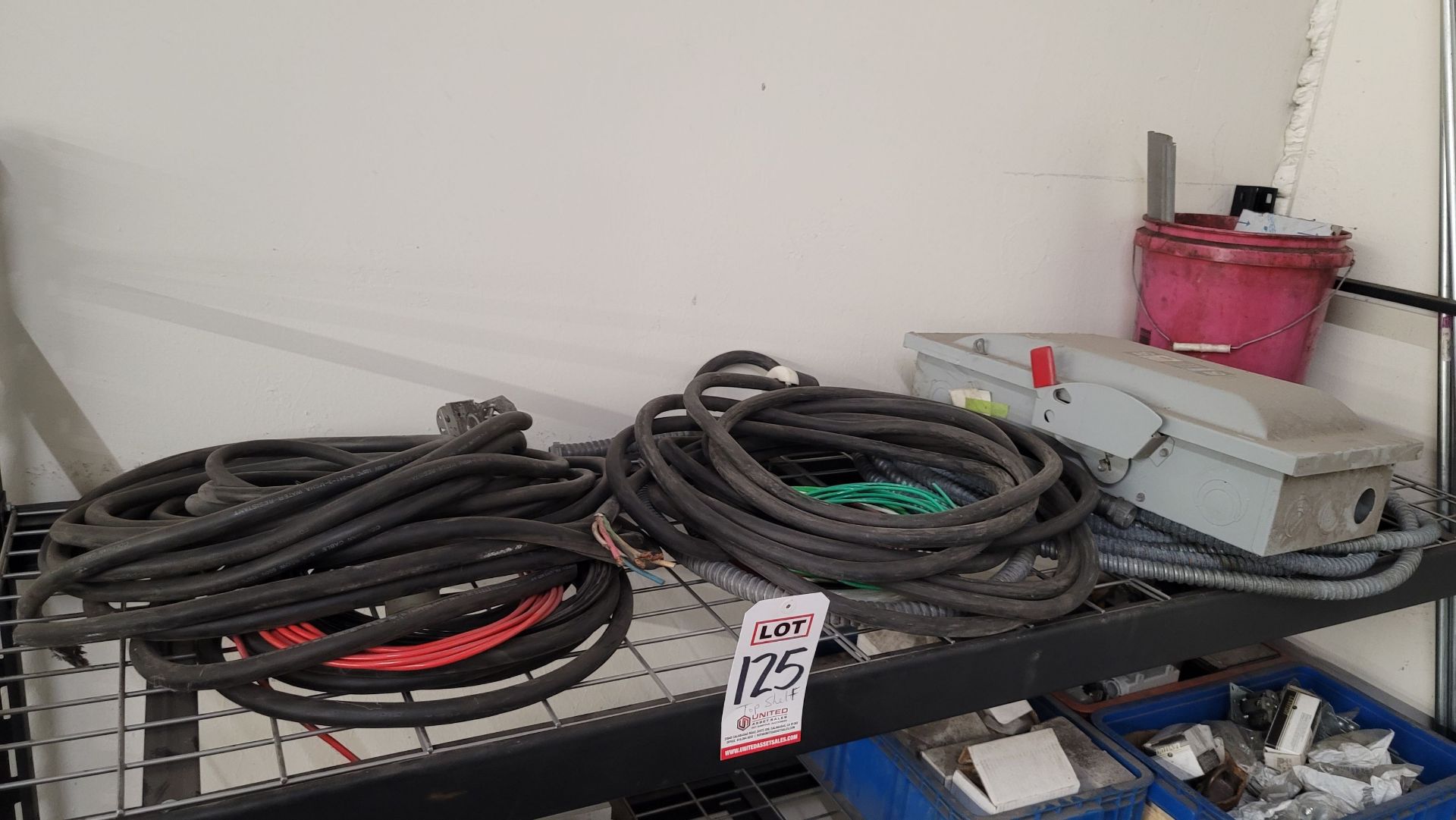 LOT - CONTENTS ONLY OF TOP SHELF OF RACK, TO CONTAIN HEAVY ELECTRIC CABLE, SAFETY SWITCH, FLEX