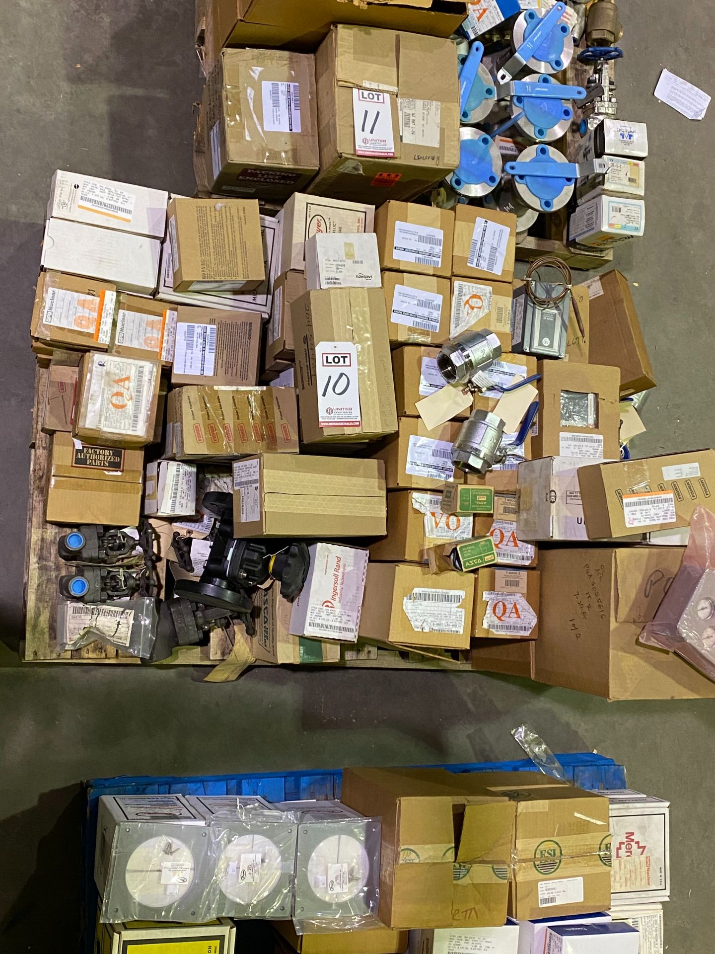 PALLET OF GAGES, VALVES, REGULATORS, CONTROLLERS & MISC.