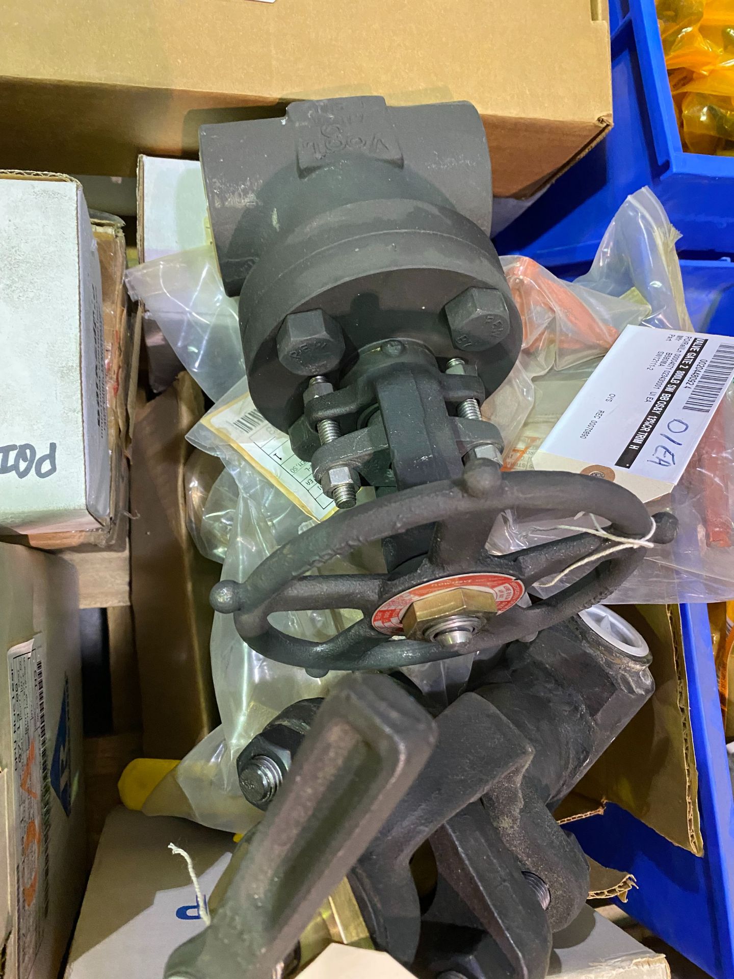 PALLET OF GAGES, VALVES, DIFFERENTIAL TRANSMITTERS & MISC. - Image 4 of 6