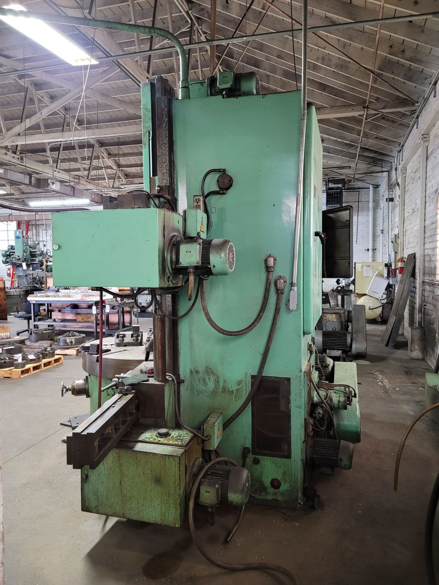 CHINESE 55" VERTICAL TURRET LATHE, 38” SWING, PENDANT CONTROL, 220V, S/N 92-36 - Image 2 of 4