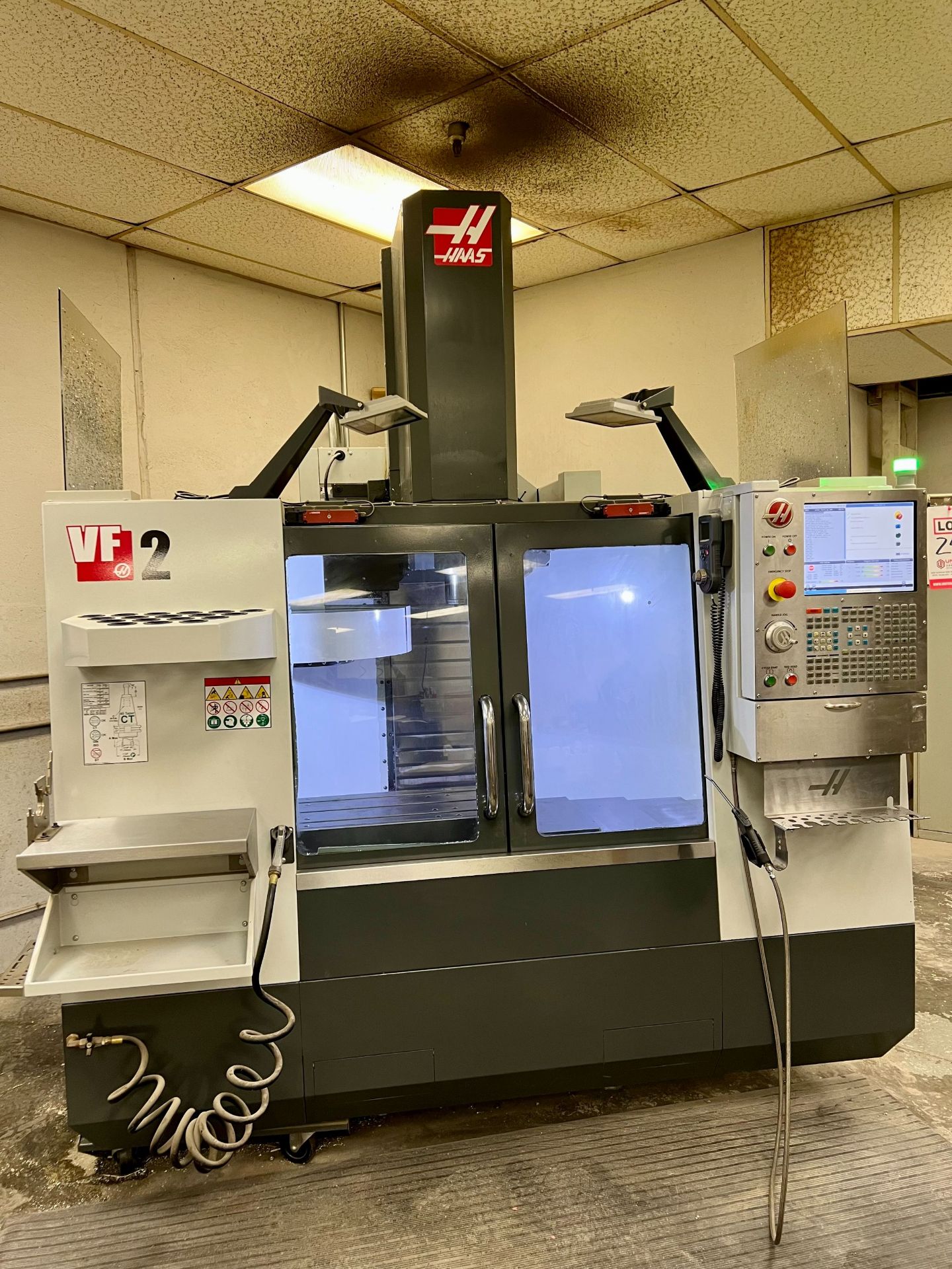 2016 HAAS VF-2 VERTICAL MACHINING CENTER, POWER ON TIME HOURS IS LESS THAN 1200! - Image 17 of 26