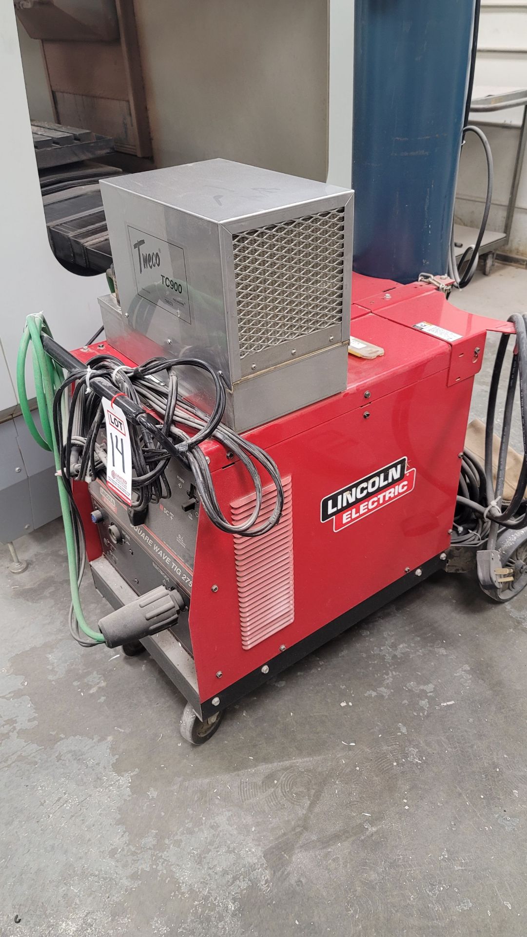 LINCOLN SQUARE WAVE TIG 275 WELDER, S/N 10605-U1981200024, TWECO TC900 WATER COOLER, PORTABLE, S/N - Image 3 of 7