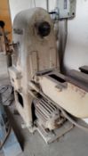 WADKIN WOOD LATHE, MODEL RS510, S/N RS1605, W/ STEADY REST & BOX OF CARVING KNIFES