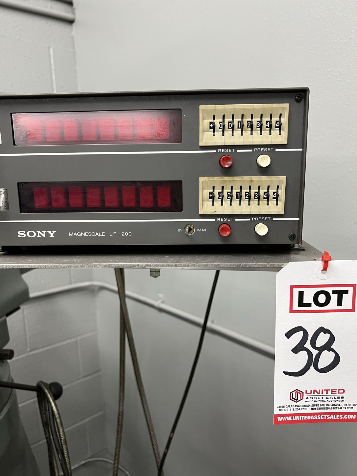 BRIDGEPORT VERTICAL MILL, 9" X 42" TABLE, SONY MAGNESCALE LF-200 DRO, POWER FEED, S/N 12/BR - Image 5 of 7