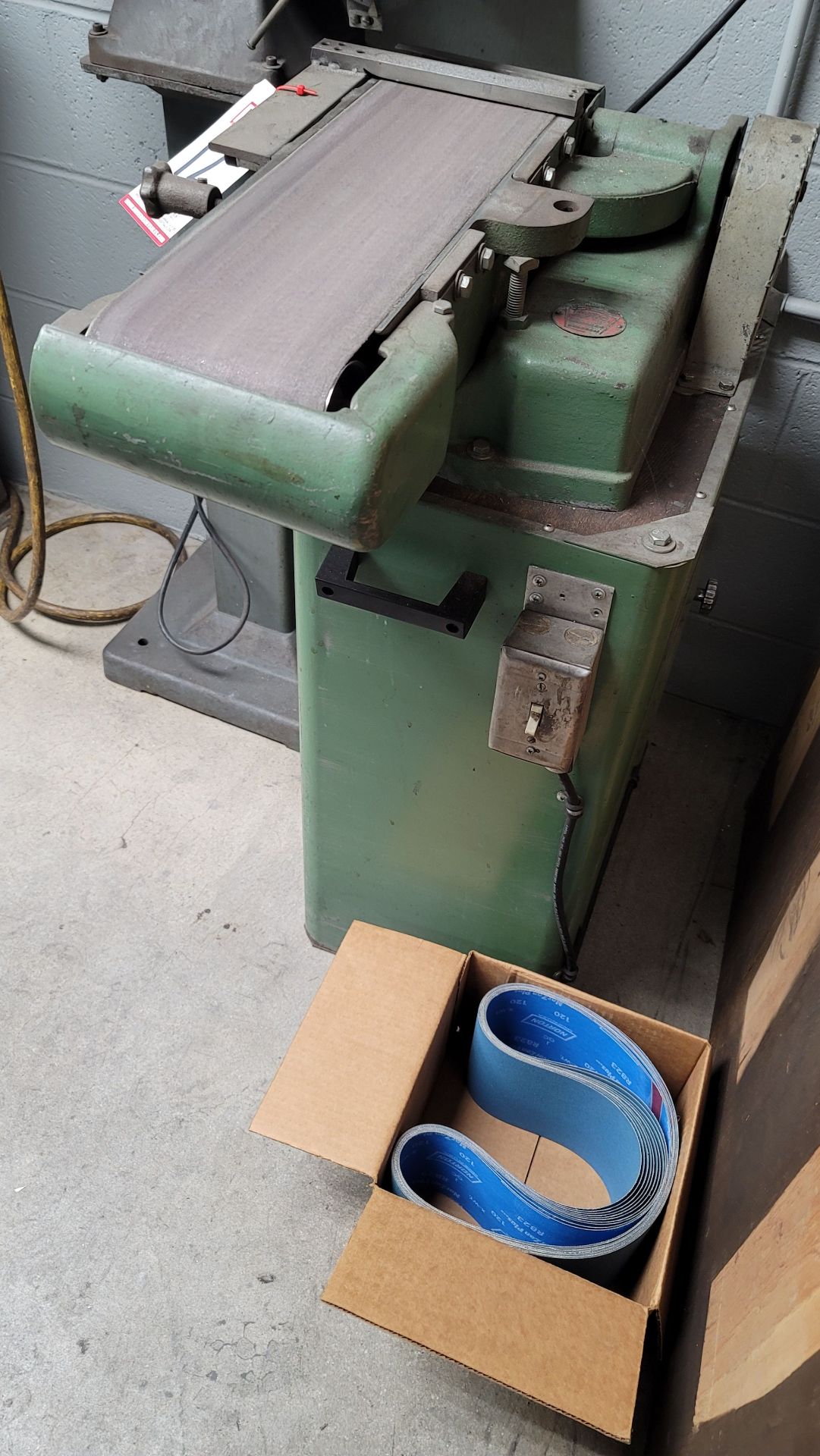 DURO 6" BELT SANDER, MODEL PD3066, S/N 506577, W/ BOX OF BELTS - Image 2 of 2