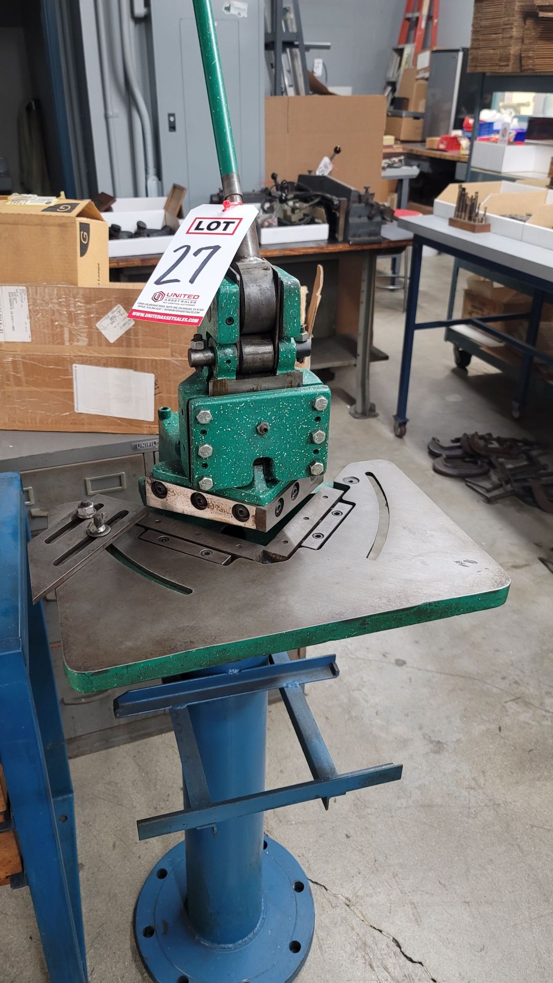 TENNSMITH 16-GAUGE MANUAL CORNER NOTCHER, MODEL SN, S/N 15009 - Image 2 of 2