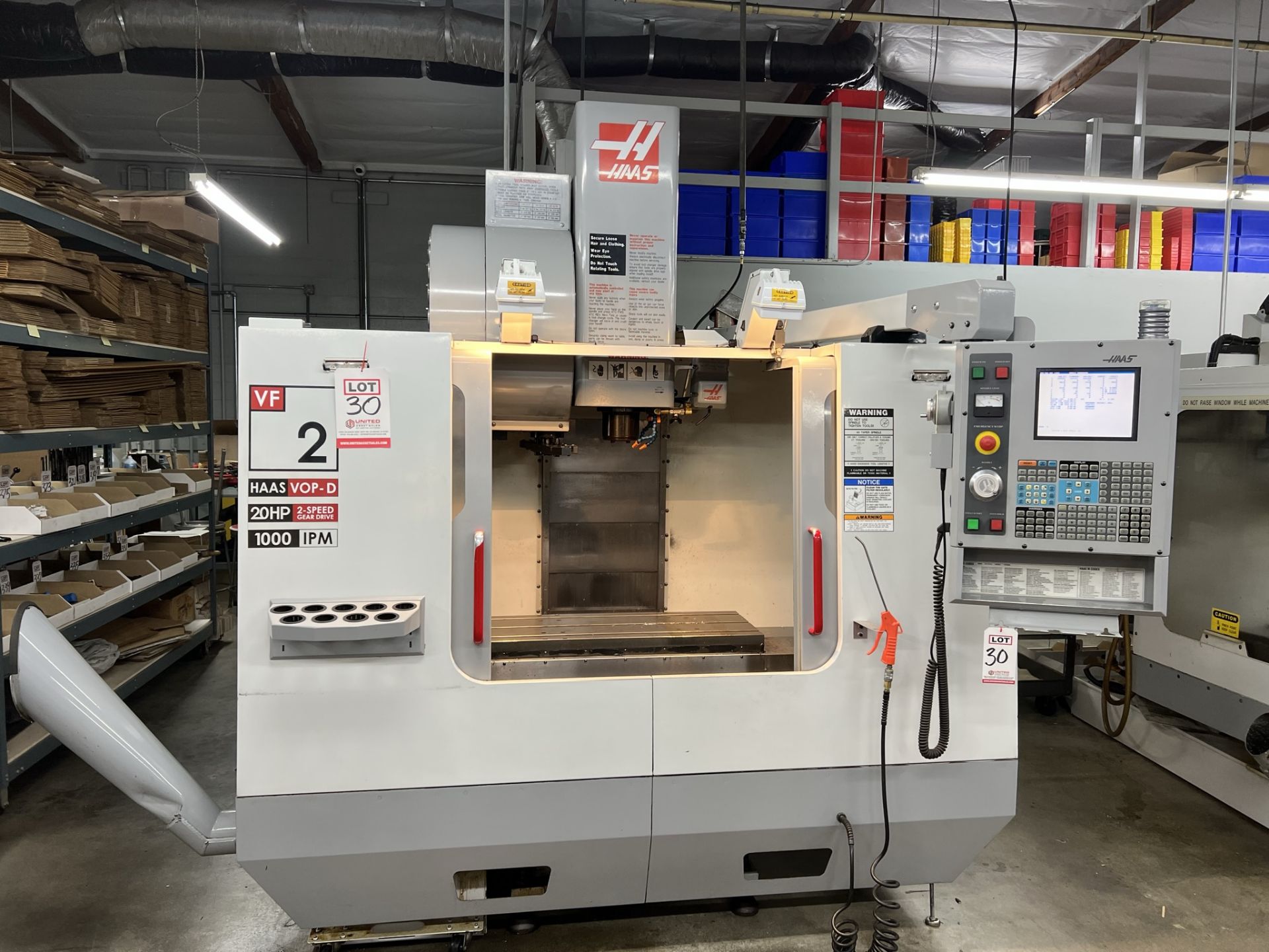 2004 HAAS VF-2B VERTICAL MACHINING CENTER, VOP-D, XYZ TRAVELS: 30" X 16" X 20", 36" X 14" TABLE, - Image 2 of 21