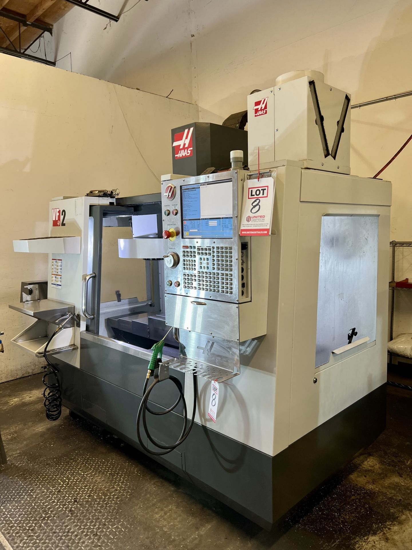 2015 HAAS VF-2 VERTICAL MACHINING CENTER, XYZ TRAVELS: 30" X 16" X 20", 36" X 14" TABLE, PROBING - Image 3 of 24