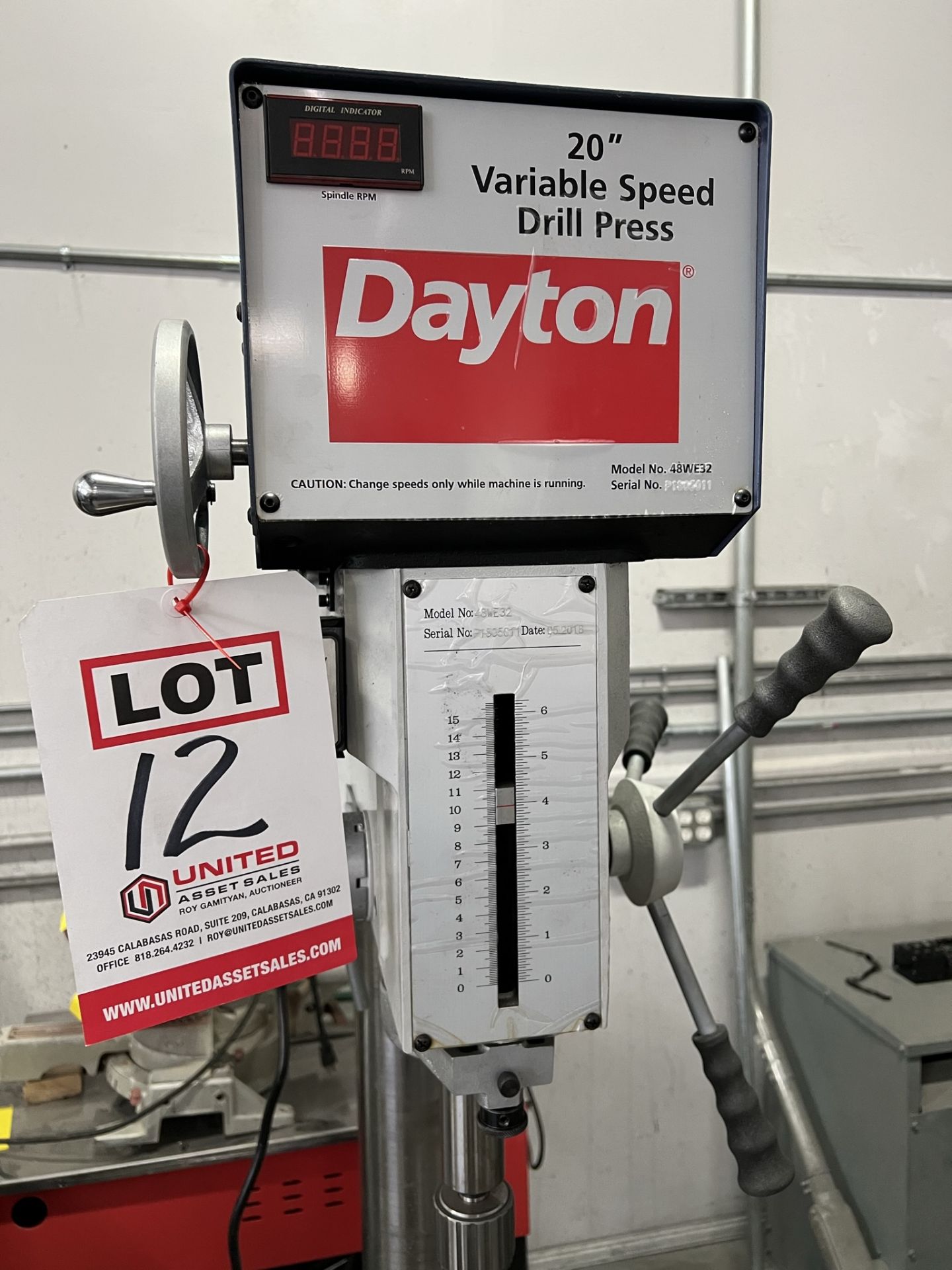 2018 DAYTON 20" 2-HP VARIABLE SPEED DRILL PRESS, MODEL 48WE32, 115/230V, S/N P1805011 - Image 3 of 8