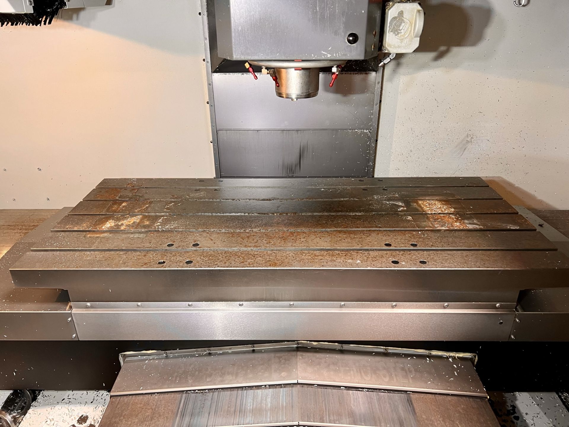 2015 HAAS VF-6SS VERTICAL MACHINING CENTER, TRAVELS: 64" X 32" X 30", TABLE SIZE: 64" X 28", 30 - Image 13 of 27
