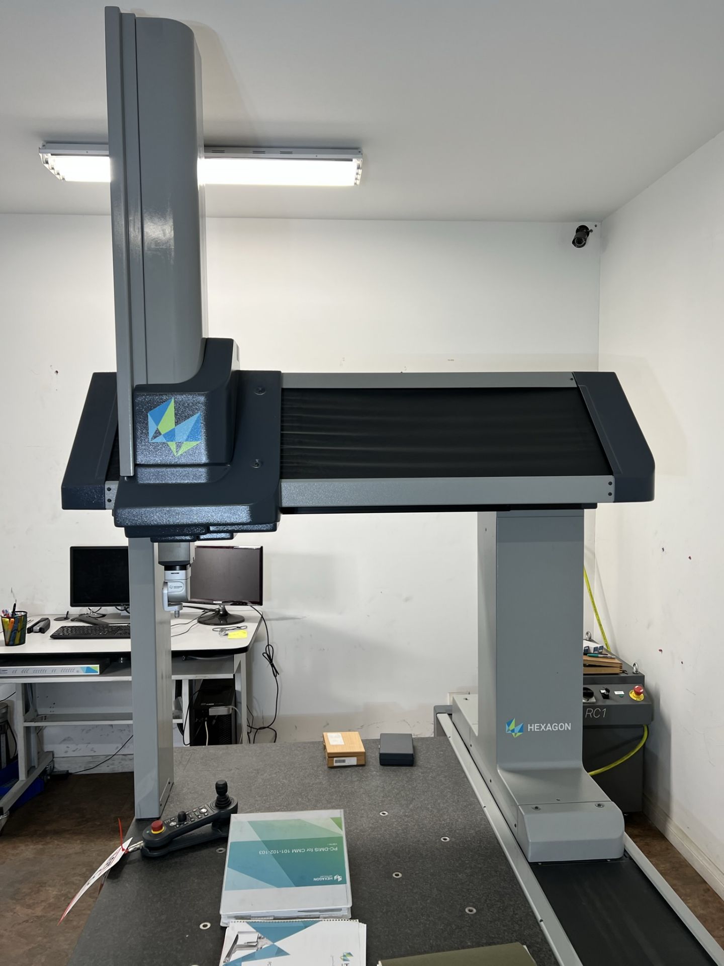 2016 HEXAGON DEA SCIROCCO 20-09-07 COORDINATE MEASURING MACHINE, XYZ TRAVELS: 78" X 33" X 25", - Image 6 of 30