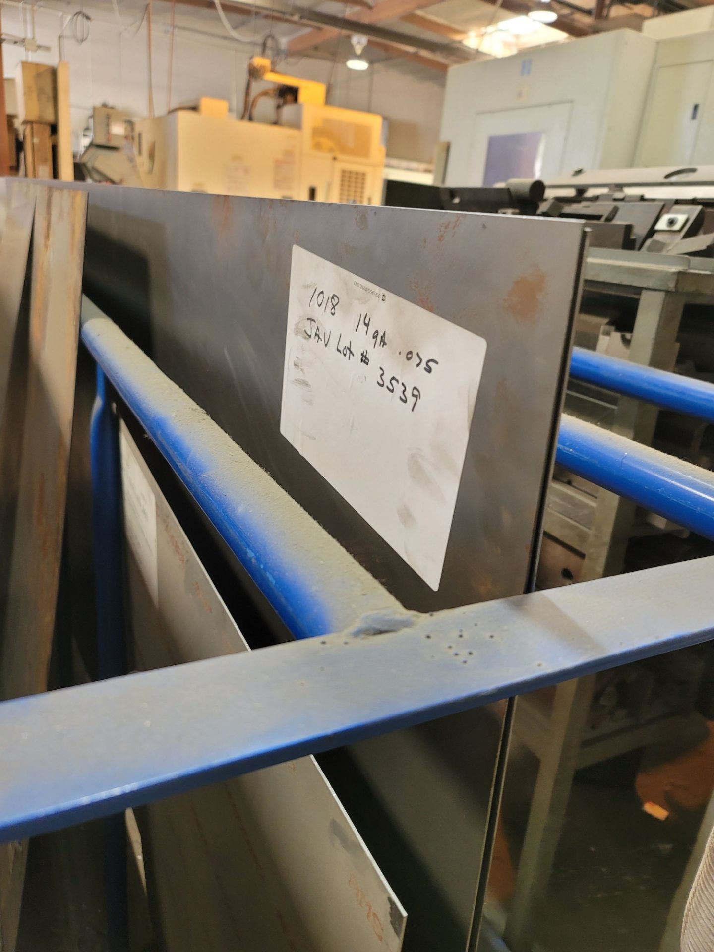 LOT - STEEL AND ALUMINUM SHEET STOCK, RACK NOT INCLUDED - Image 4 of 4