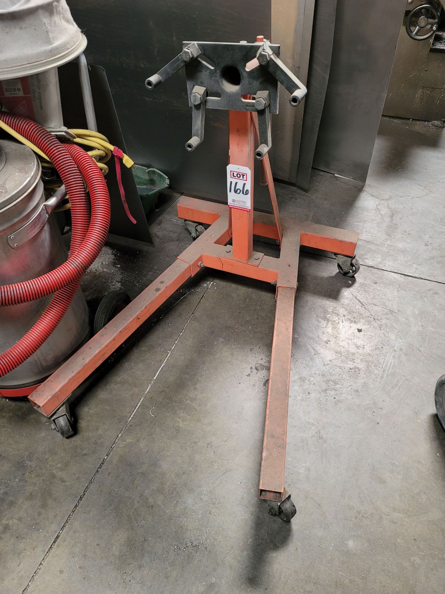 ENGINE STAND, 2,000 LB CAPACITY, STEEL CASTERS