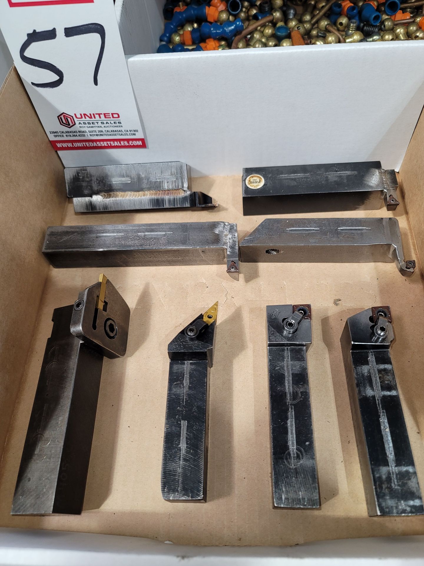 LOT - LATHE TOOLING