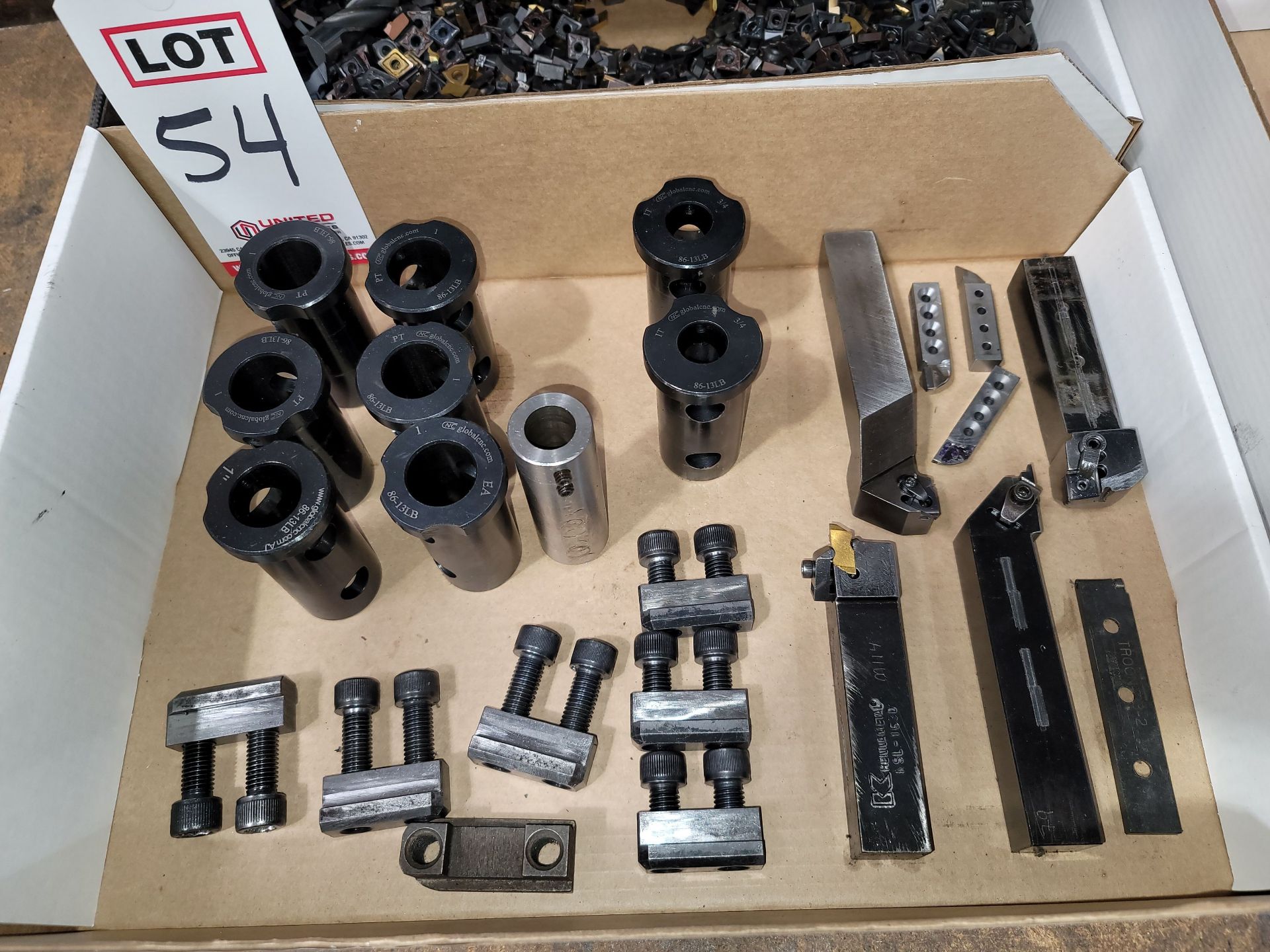 LOT - LATHE TOOLING: SLEEVES, INSERT TOOL HOLDERS, ETC.