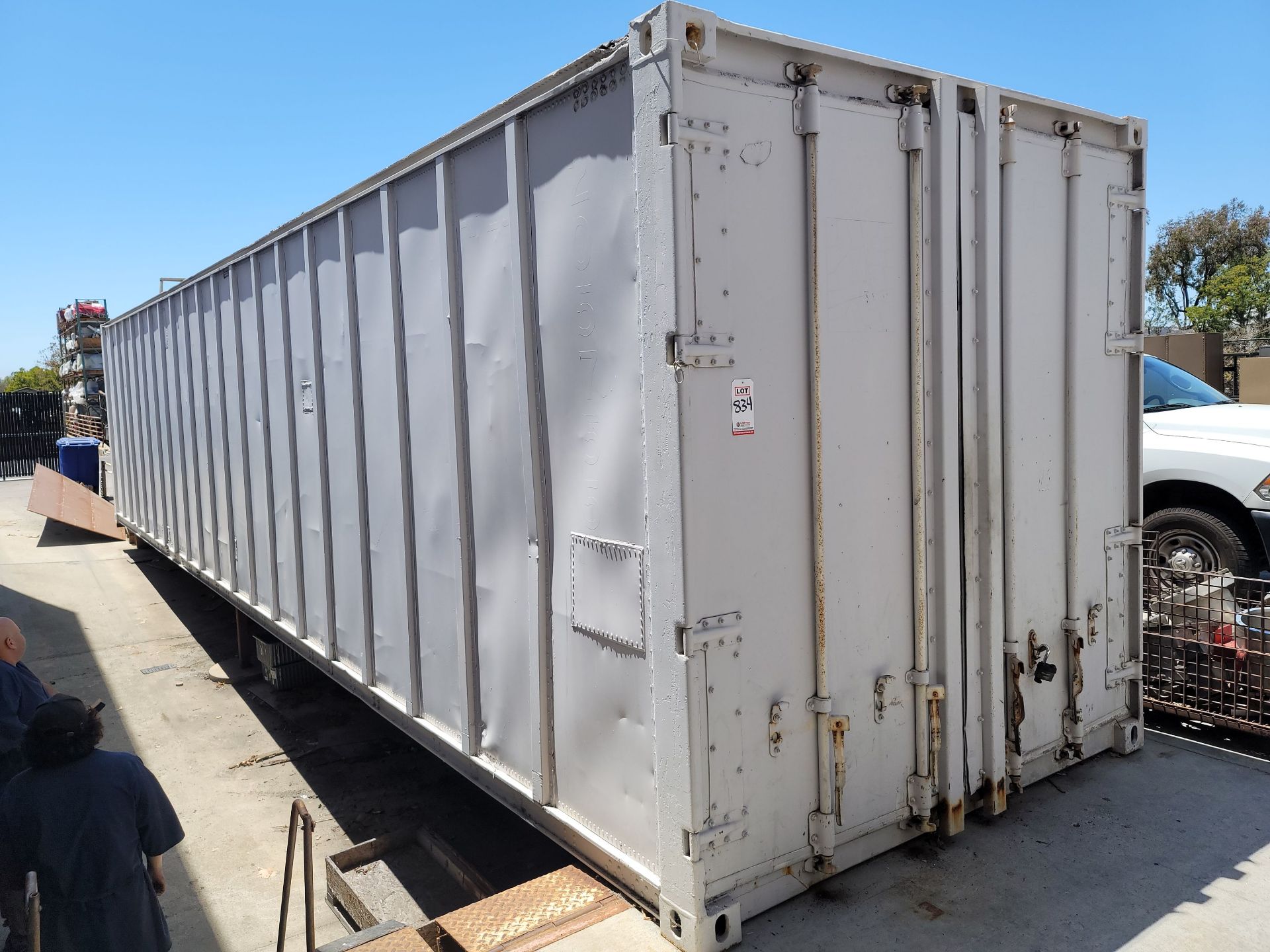 40' SHIPPING CONTAINER, CONTENTS NOT INCLUDED, (DELAYED PICKUP UNTIL AUGUST 10)