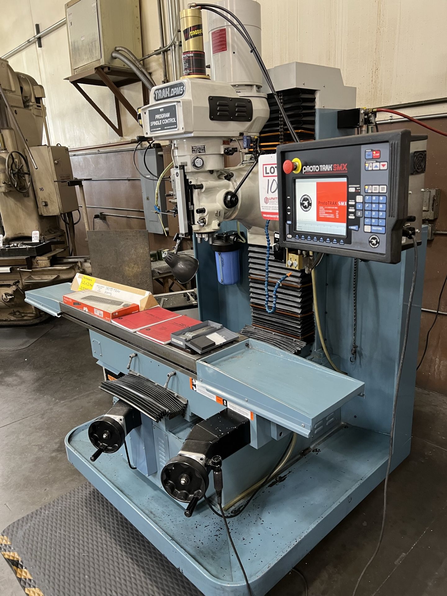 2015 TRAK DPMSX5P BED MILL, PROTO TRAK SMX CNC CONTROL, 3-AXIS, TRAVELS: 40" X 20" X 20", 50" X