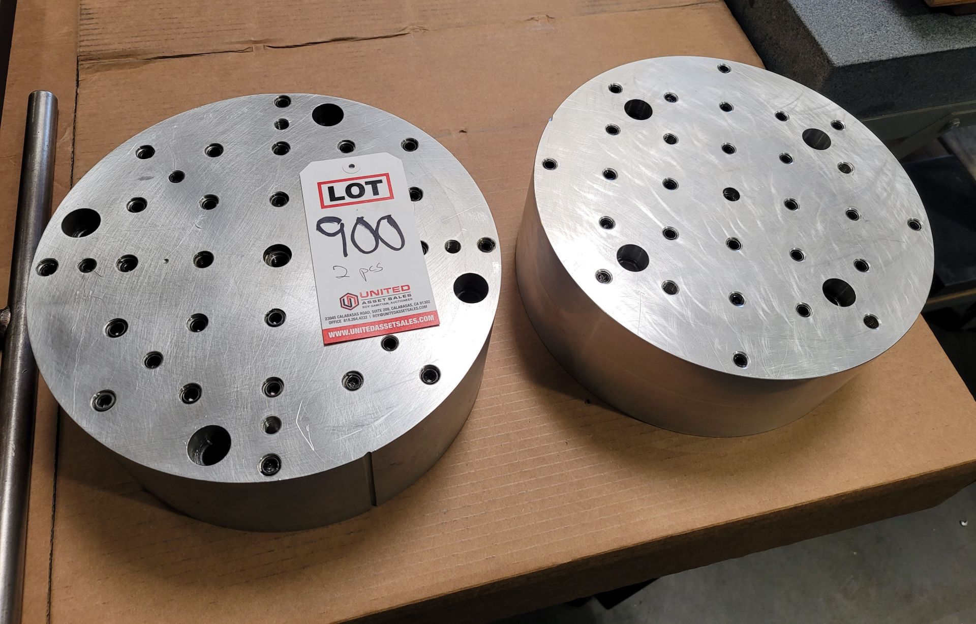 LOT - (1) 5" AND (1) 4-3/4" ALUMINUM RISERS, APPROX. 13" DIAMETER, FITS THE MAKINO CNC'S