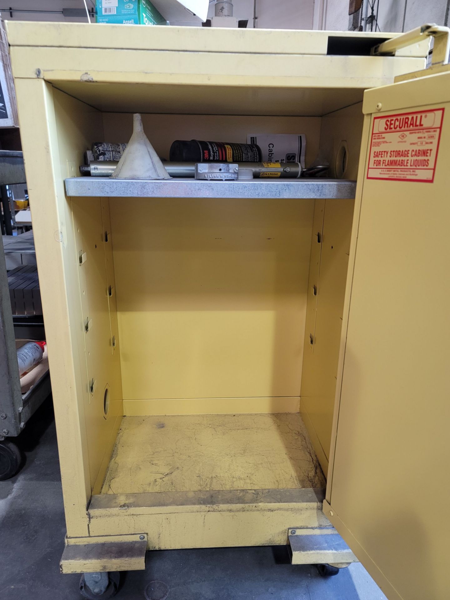 SECURALL FLAMMABLE LIQUIDS CABINET, MODEL A305, 12-GALLON CAPACITY, ON CASTERS - Image 2 of 3