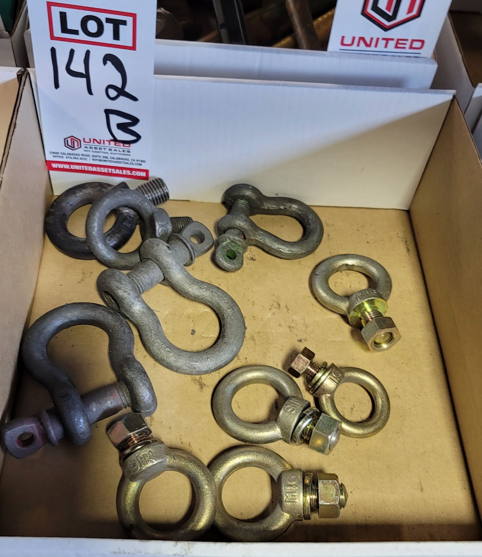 LOT - LIFTING EYES AND SHACKLES, (LOCATION: 2174 W 2300 S)