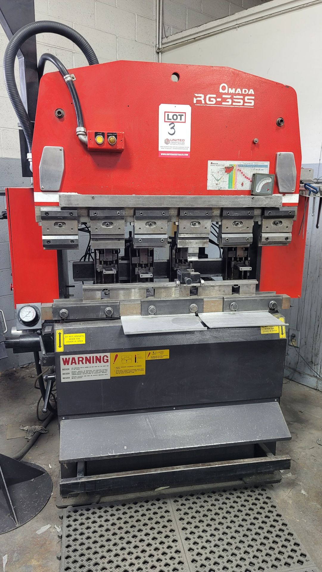 1995 AMADA RG35S PRESS BRAKE, NC9-EXII CNC CONTROL, 35 TON CAPACITY, 49.3" BENDING LENGTH, STROKE