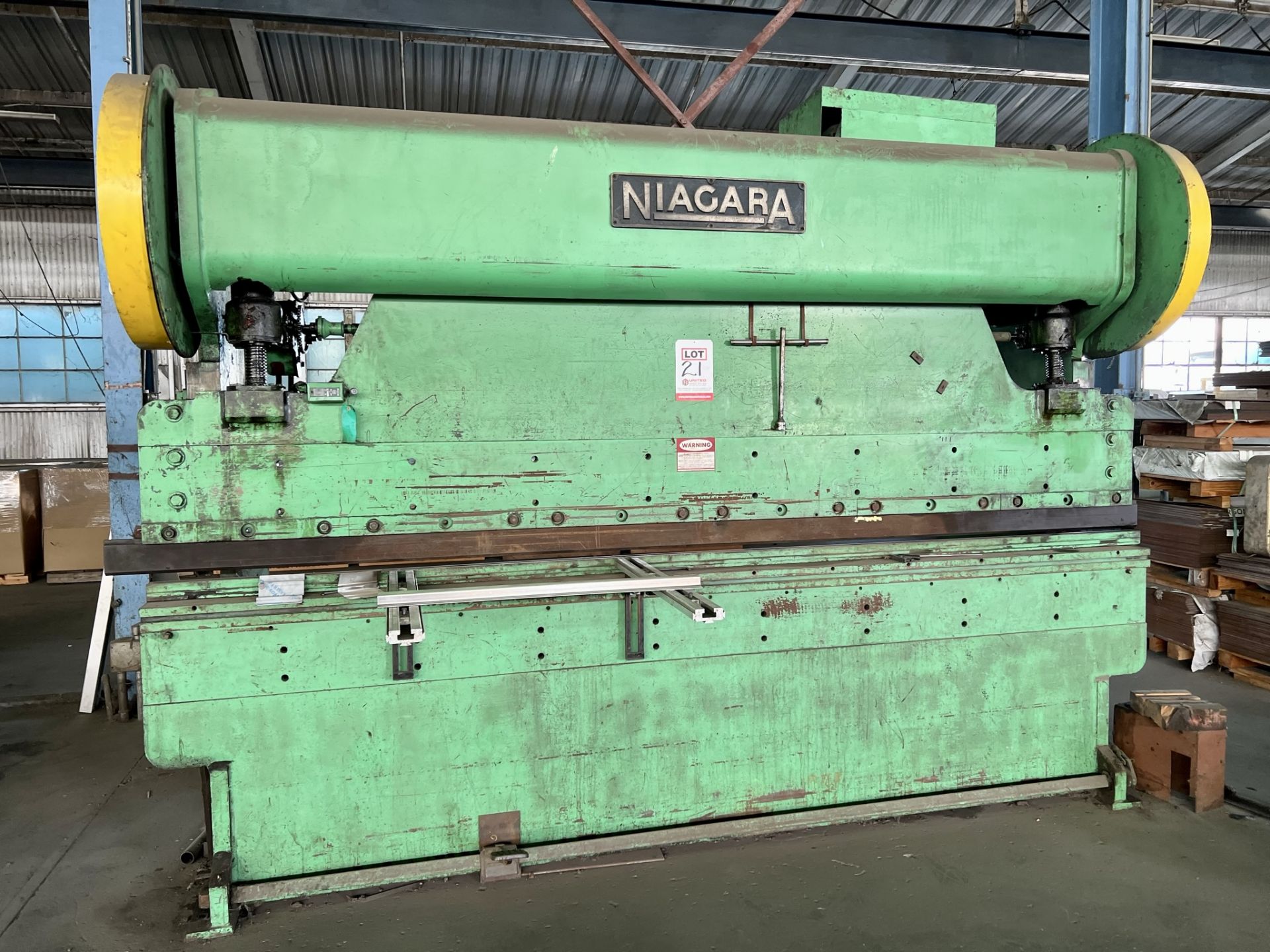 NIAGARA 12' PRESS BRAKE, MECHANICAL