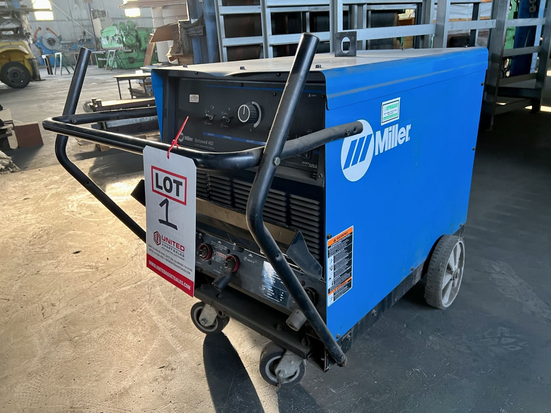 MILLER DELTAWELD 452 WELDER, CV-DC WELDING POWER SOURCE, STOCK NO. 903377, S/N LC723900