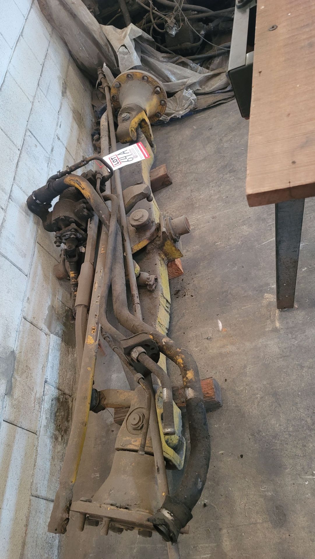 AXLE OUT OF A LARGE FORKLIFT - Image 2 of 2