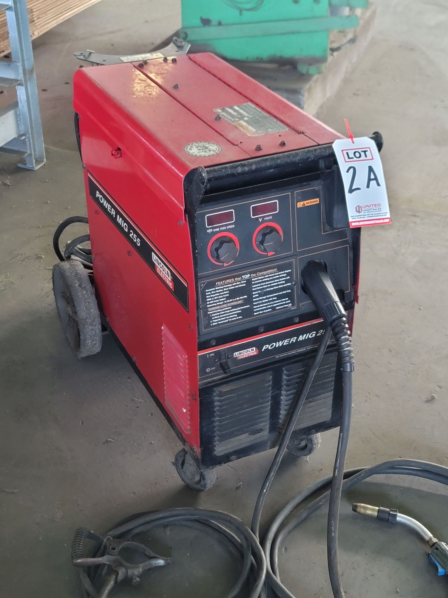 LINCOLN ELECTRIC POWER MIG 255 WELDER, K1693-2, S/N U1991202291, TANK IS NOT INCLUDED