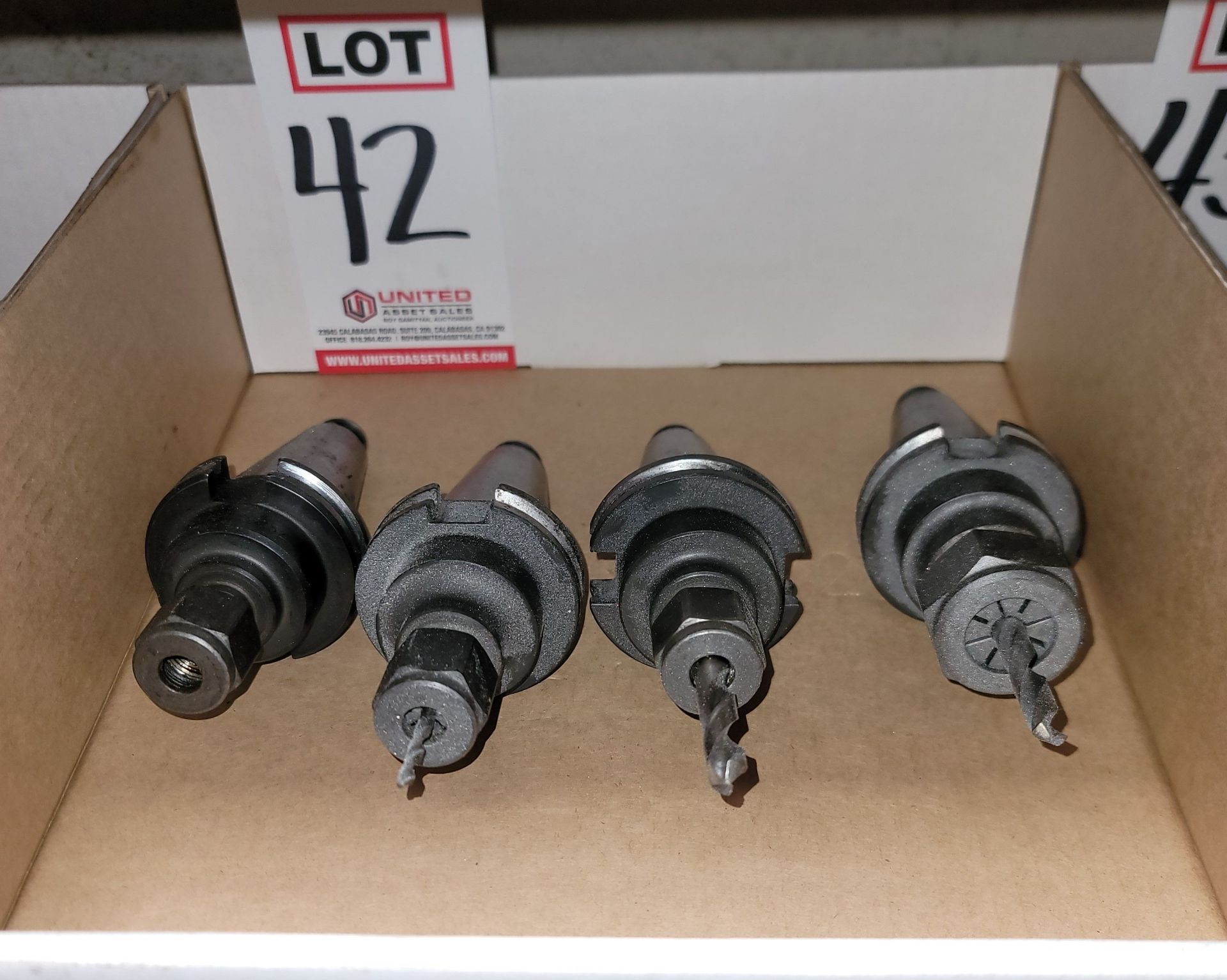 LOT - (4) 40-TAPER COLLET TOOL HOLDERS, W/ TOOLS