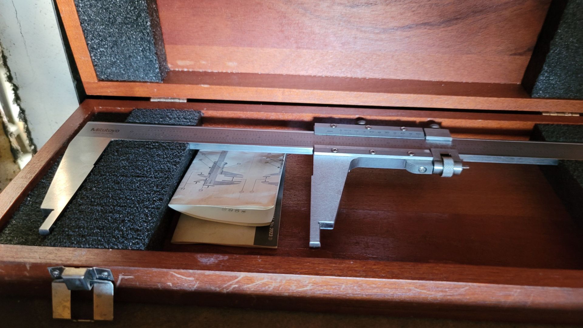 MITUTOYO 24" VERNIER CALIPER - Image 2 of 2