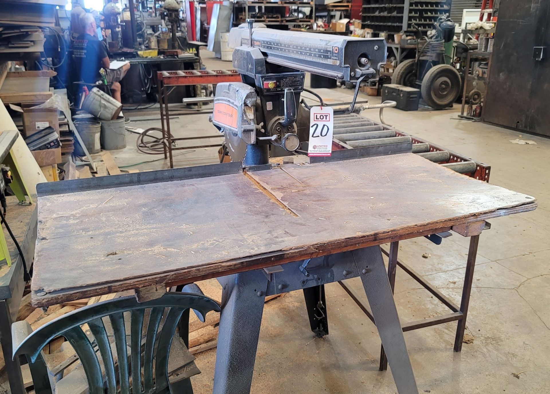 SEARS/CRAFTSMAN 10" RADIAL ARM SAW - Image 2 of 3