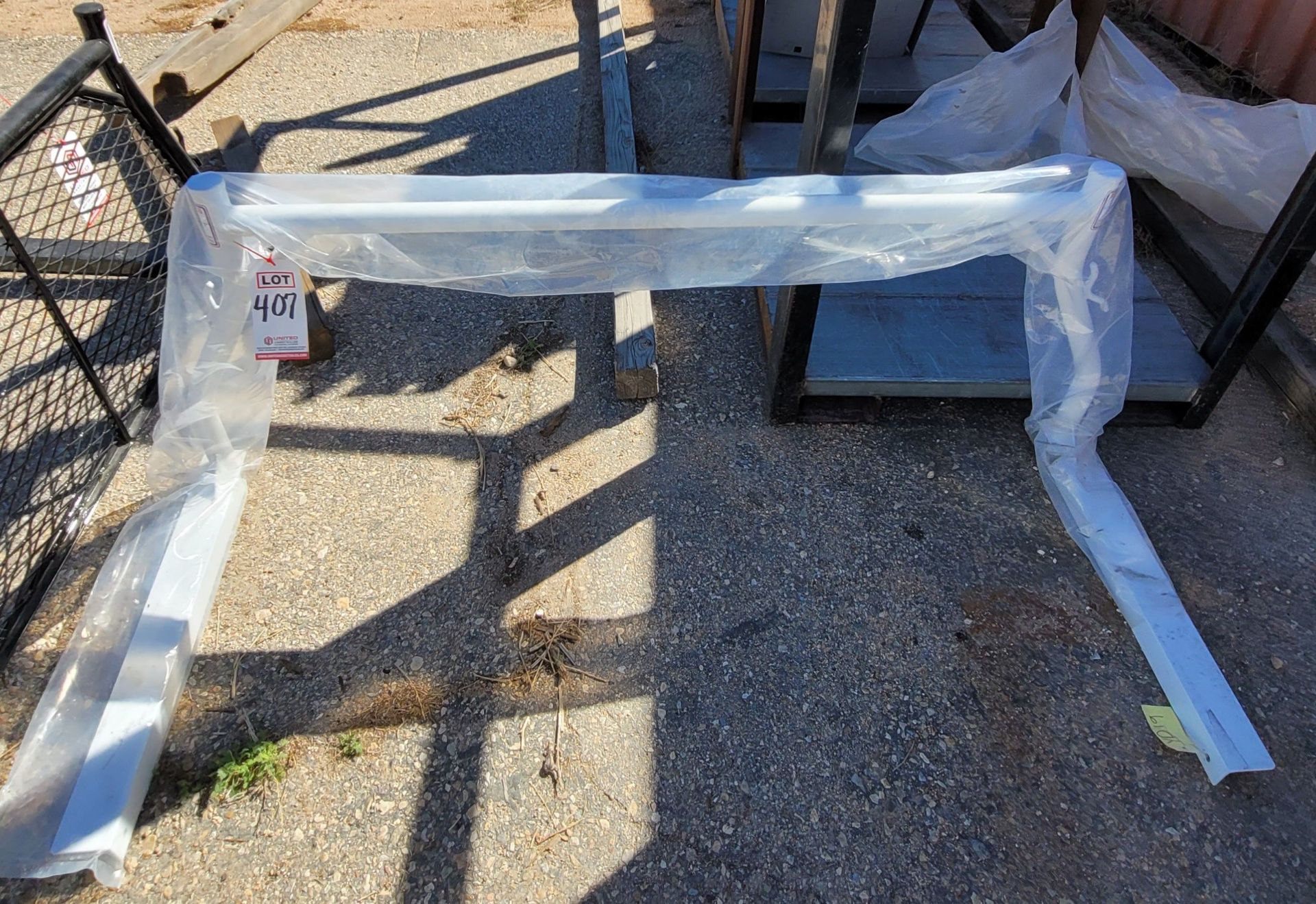MCWELCO YOKE RACK, 27.5" TALL W/ WELDED ARMS, FITS DODGE, 2019 ONLY