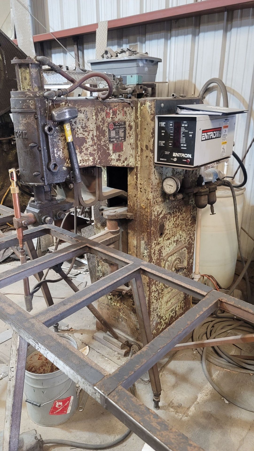 ACME 25 KVA SPOT WELDER, TYPE PTO-24-25, 21" THROAT, ENTRON EN1000 CONTROL, S/N 5393 - Image 2 of 6