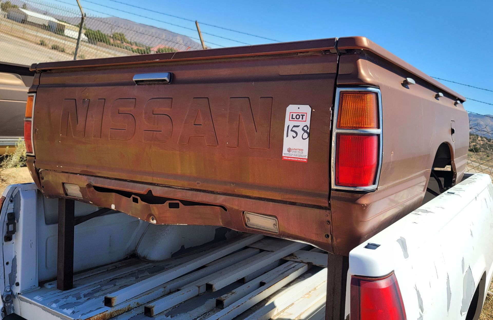 6' NISSAN PICKUP TRUCK BED