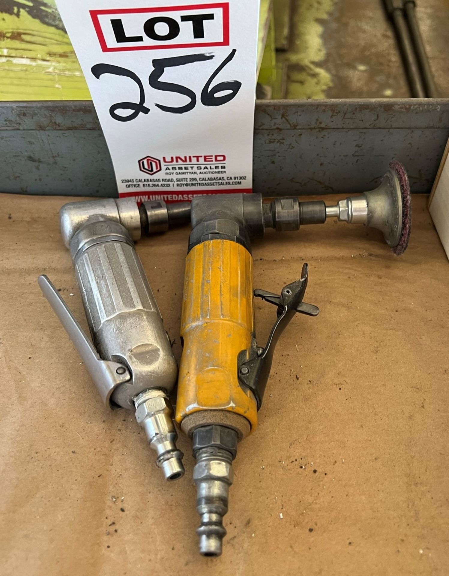 LOT - (2) PNEUMATIC DIE GRINDERS