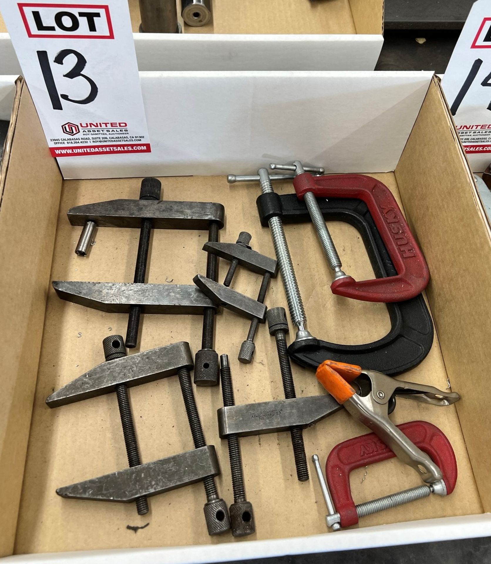 LOT - SMALL CLAMPS